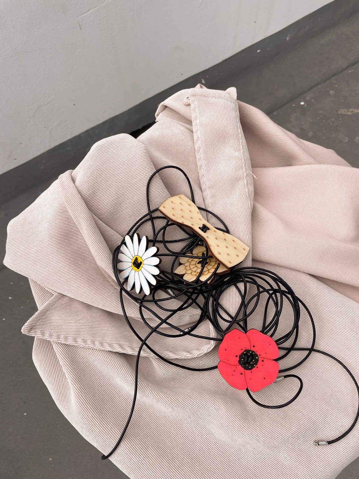 Neck Flowers with Cord