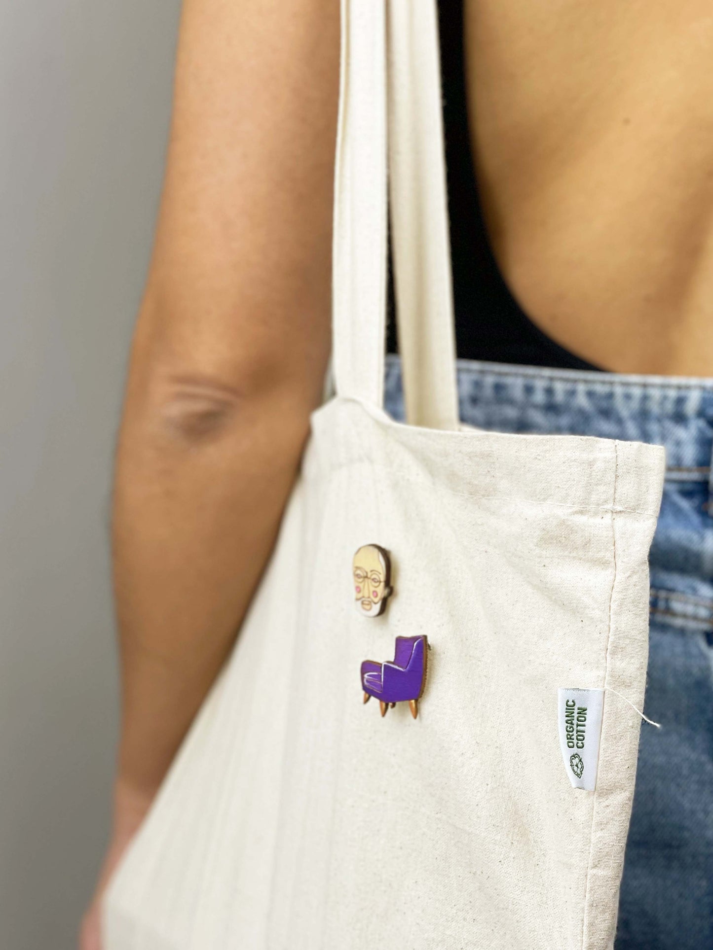 Paired Wooden Hand-painted Brooches: Sigmund Freud on a tote bag