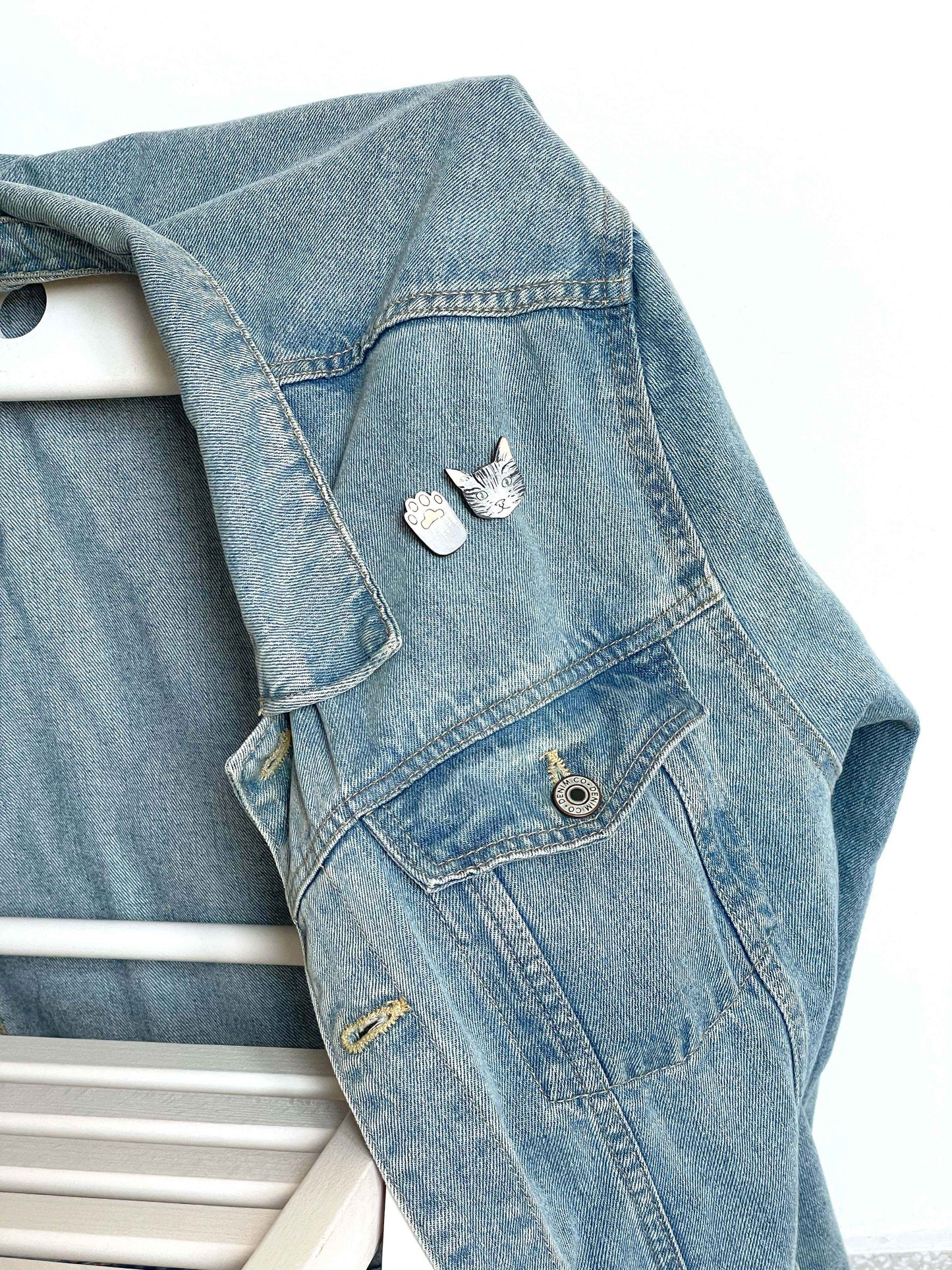 Paired Brooches: Cat and Paw