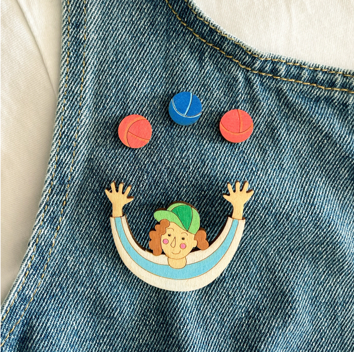 Set of Brooches: Juggler