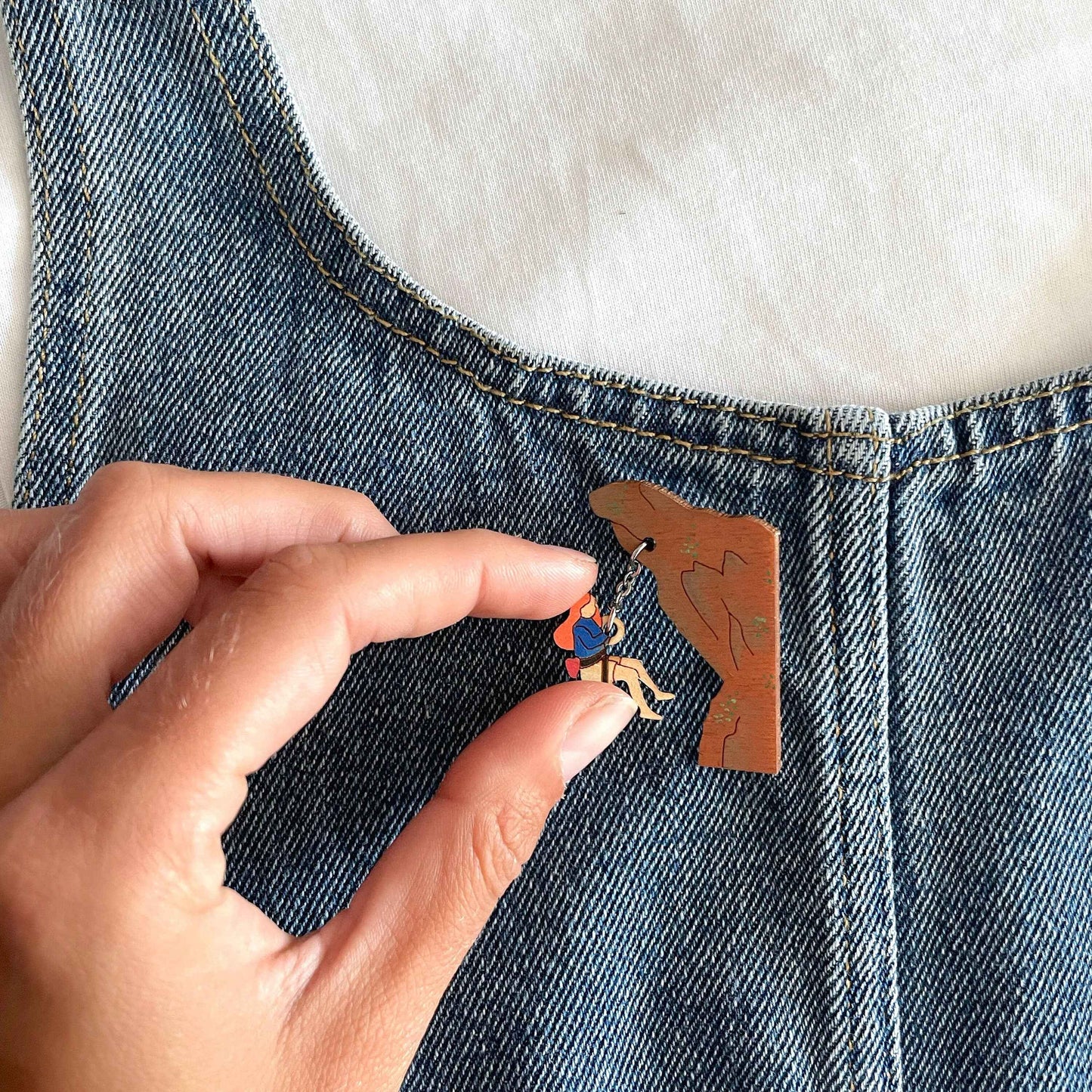 Brooch: Climbing