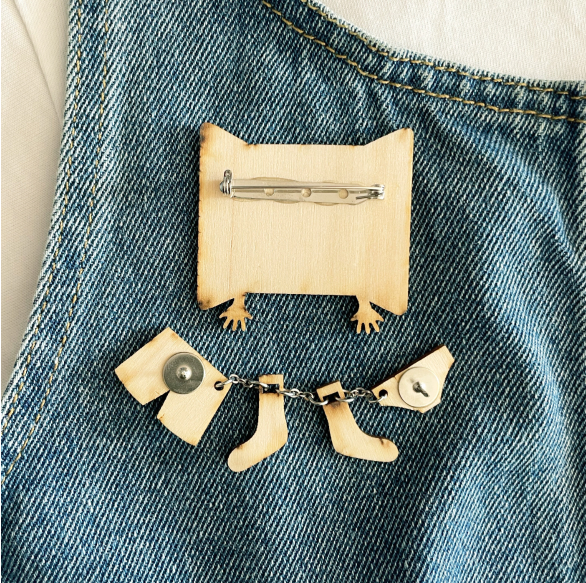Brooches in set: Hang the Laundry