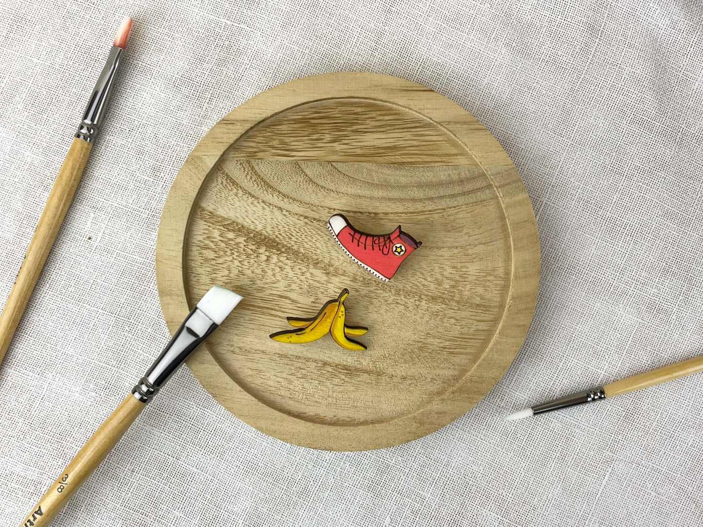 Paired Brooches: Banana Peel