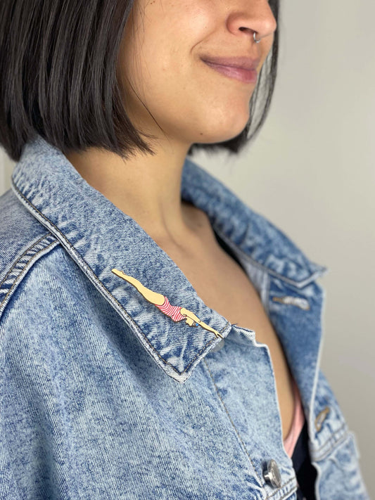 Brooch: Swim